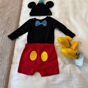 Disney 0-3 Months Mickey Mouse outfit never been worn